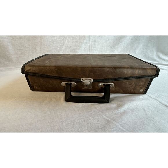 Classic Country 1970's/80's Cassette Tape Collection w/ Case, George Jones - Picture 3 of 14